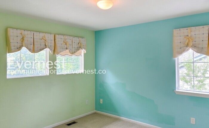 Building Photo - 6238 Westchase Rd