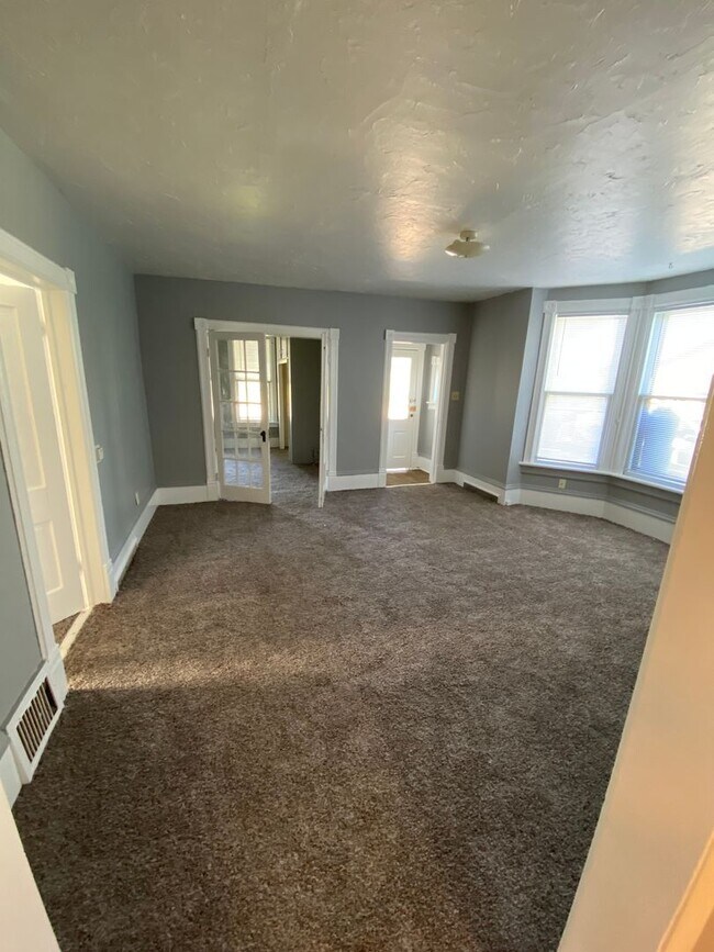 Building Photo - 3117 Mero St