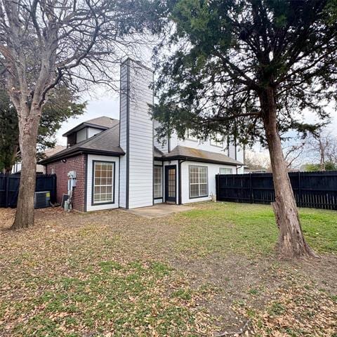 Building Photo - 6107 Gaston Ave