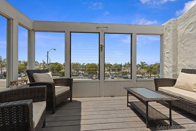 Building Photo - 378 Playa Blanca