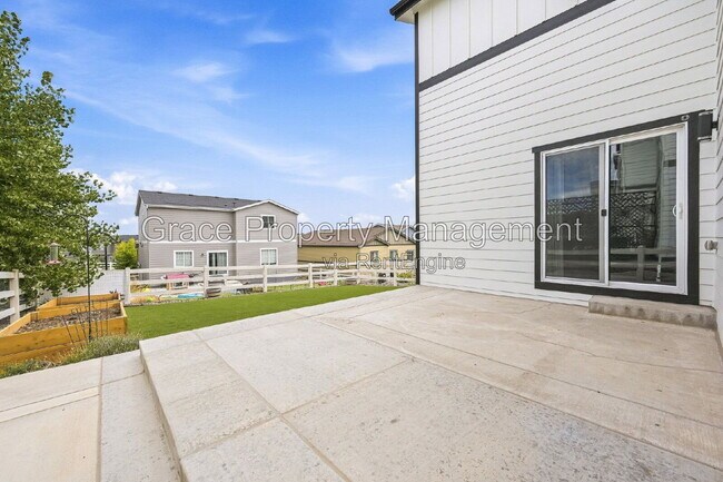 Building Photo - 5332 Blue Lunar Ln
