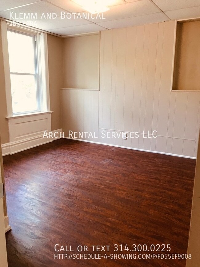 Building Photo - 4238 Botanical-Unit A