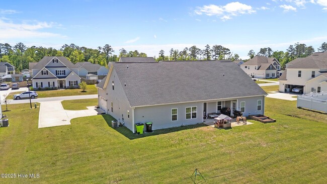 Building Photo - 1009 Kingfish Way