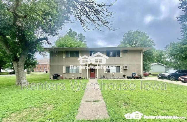 Primary Photo - 206 N Madison St