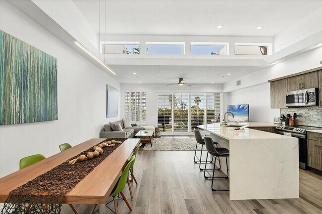 Building Photo - 8234 Harborside Cir