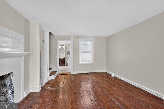 Building Photo - 130 Elfreth's Alley