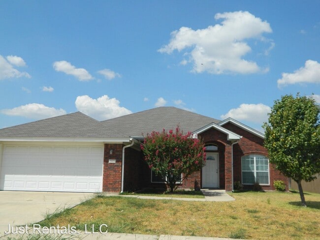 Building Photo - 4 br, 2 bath House - 2903 Wisteria Lane