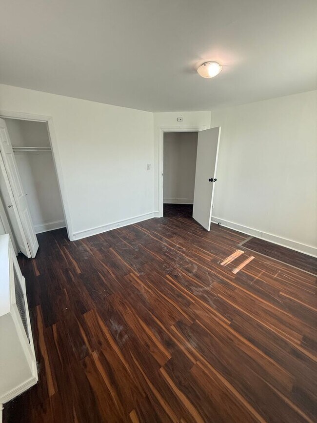 Building Photo - 6515 Rising Sun Ave