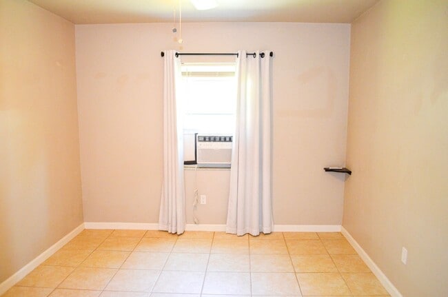 Building Photo - C4105 Ironwood