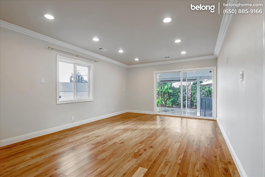 Building Photo - 7947 Atoll Ave