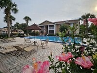Building Photo - 155 N Pearl Lake Causeway
