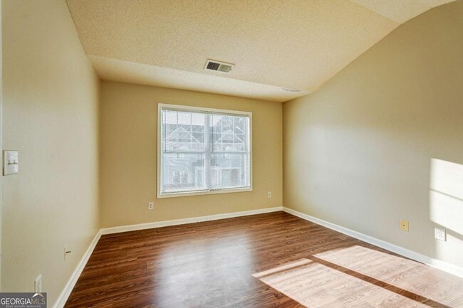 Building Photo - 2837 Laurel Ridge Cir