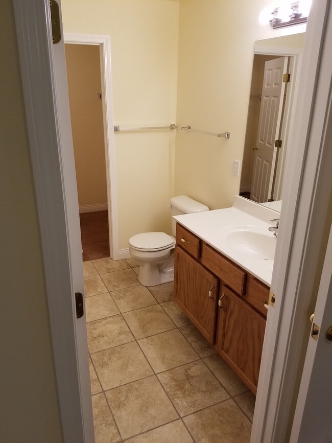 Building Photo - 3510 James Dale Rd