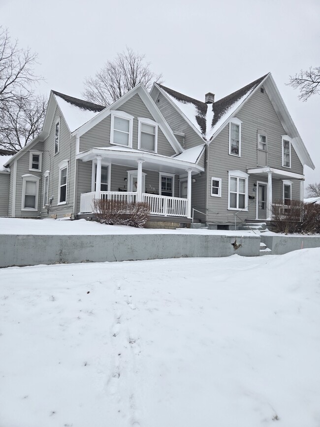 Building Photo - 319 S Shelby St