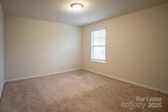 Building Photo - 3042 Burnello Ct