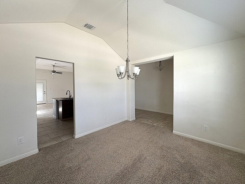 Building Photo - 3810 Flat Rock Mountain Dr