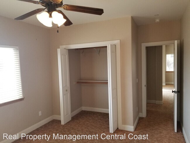 Building Photo - 3 br, 2 bath House - 476 Rockview Street
