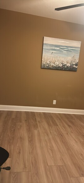 Building Photo - 2221 Trophy Trce