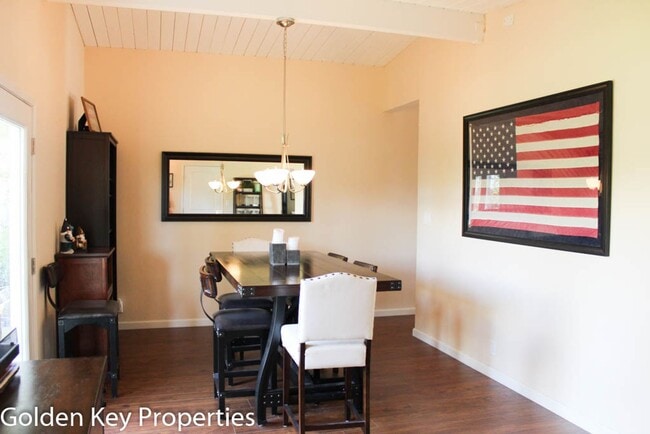 Building Photo - Single Story Home In Oceanside! Close to a...