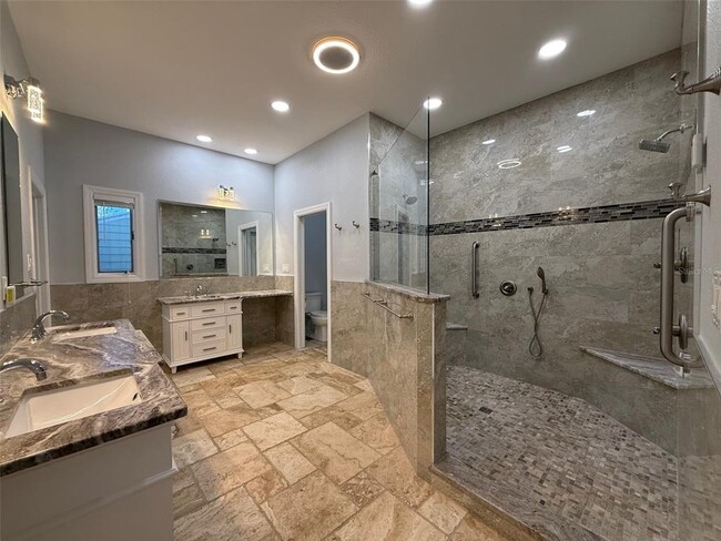 Building Photo - 17380 Bayharbor Cir