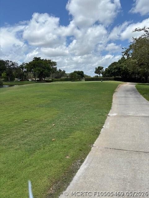 Building Photo - 1811 Sabal Palm Dr