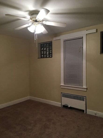 Bedroom 1 - 929 Jancey St