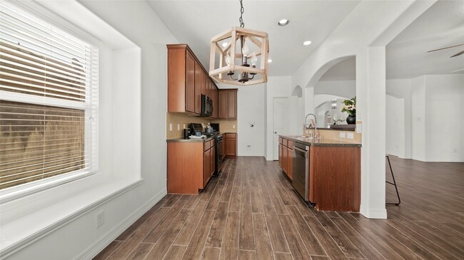 Building Photo - 6439 Brimridge Ln