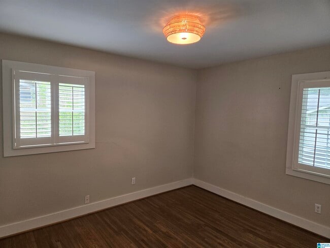 Building Photo - 109 Knoll Crest Dr