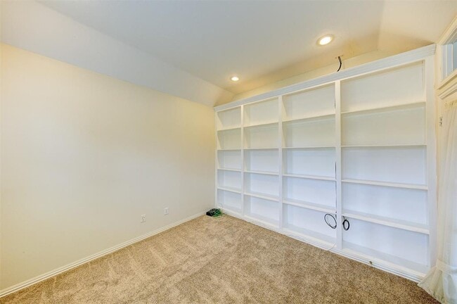 Building Photo - 3203 Amerson Dr