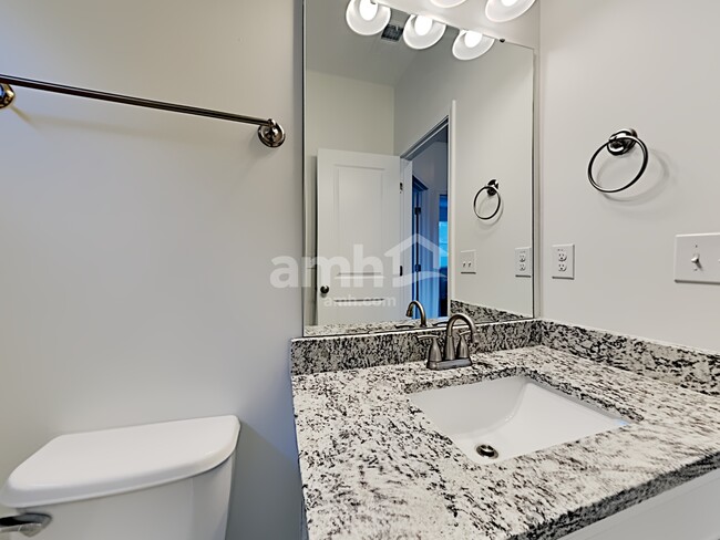 Building Photo - 132 Sago Ct
