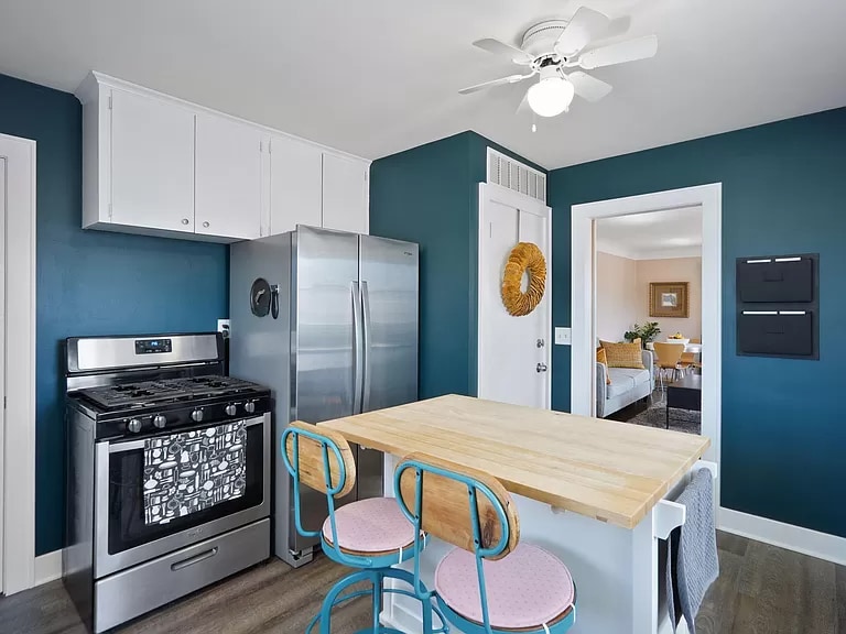 Building Photo - 5536 S 28th Ave