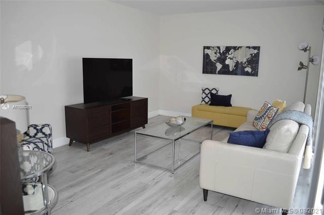 Building Photo - 4708 SW 67th Ave