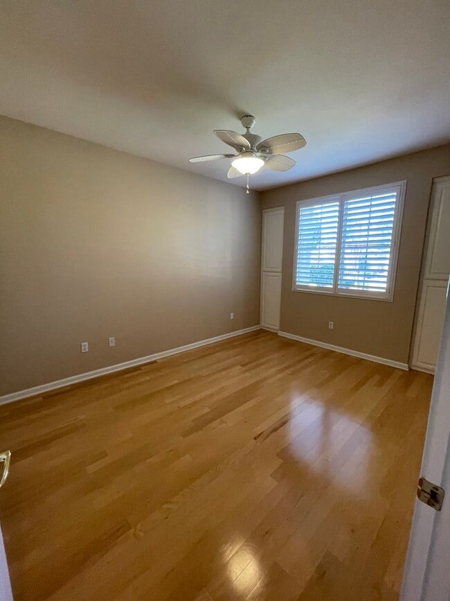 Building Photo - BEAUTIFUL DEL WEBB 55+ ADULT COMMUNITY TAH...