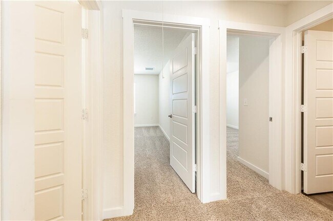 Building Photo - 1848 Bonham Ln