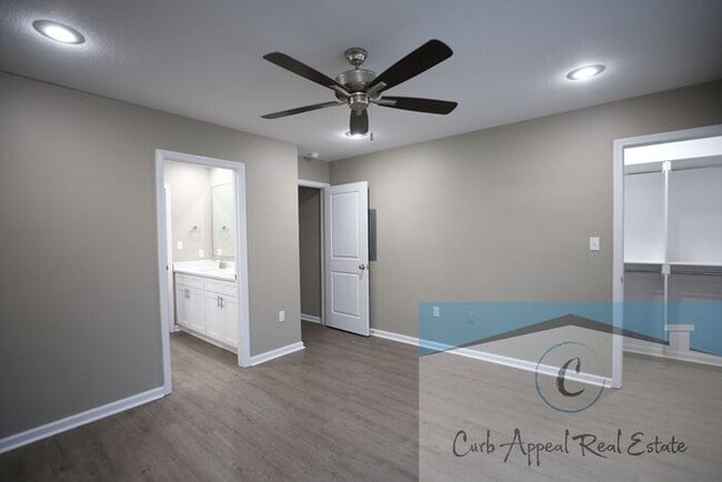 Building Photo - Luxury 2 bed 2 bath apartment - new construction!! Washer, dryer and utilities included!!