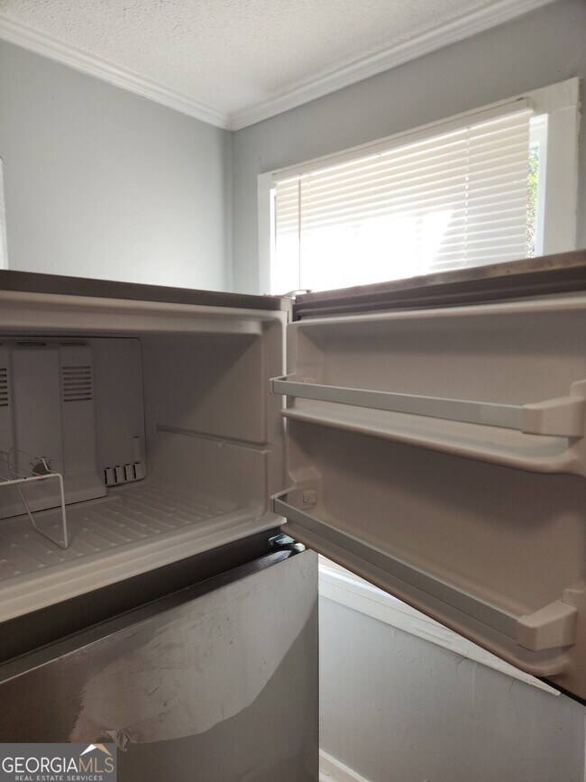 Building Photo - 1755 Foster Pl