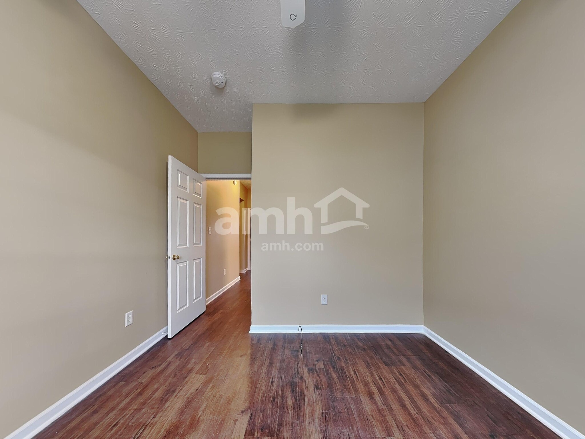 Building Photo - 2561 Rockcastle Ct