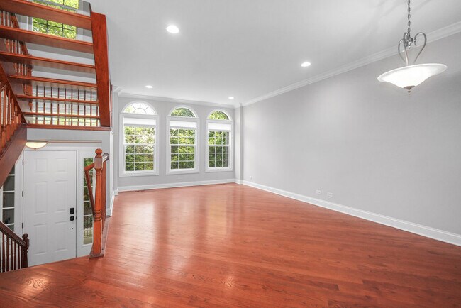 Building Photo - 2634 Blakely Ln