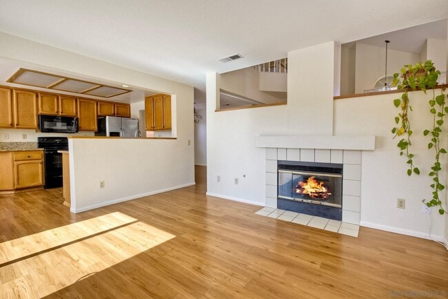 Building Photo - 14718 Carmel Ridge Rd