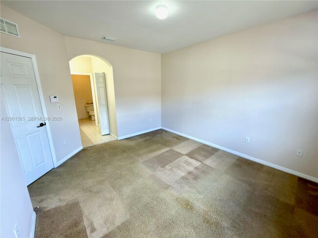 Building Photo - 14110 SW 51st Ct