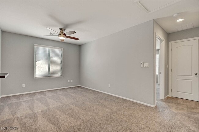 Building Photo - 864 Royal Amethyst Way