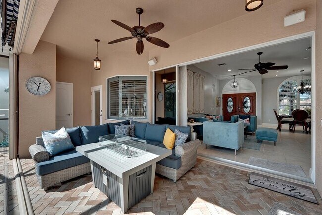 Building Photo - 2436 Deborah Dr