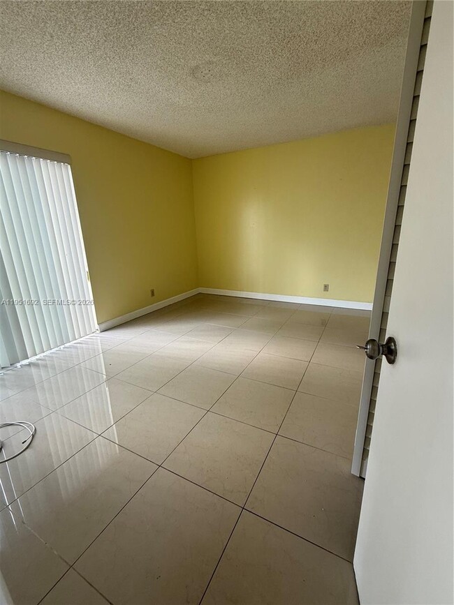 Building Photo - 8740 N Sherman Cir
