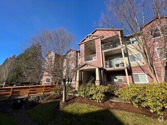 Building Photo - Spacious Hillsboro 2 Bed 2 Bath Condo - Ga...