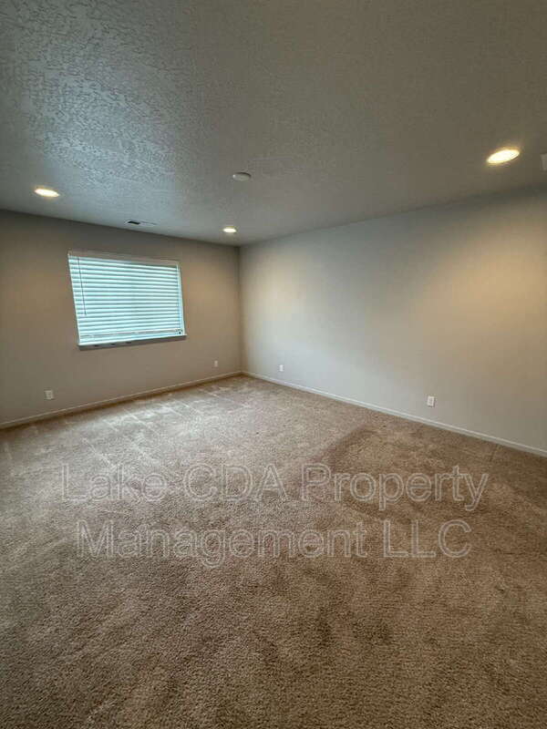 Building Photo - 3995 W Belgrave Wy