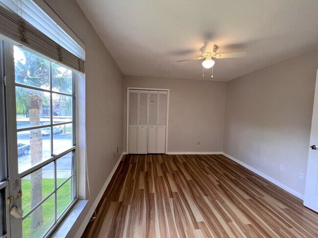 Building Photo - 4803 Normandy Pl
