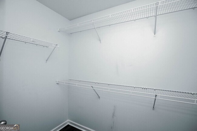 Building Photo - 438 Privet Cir