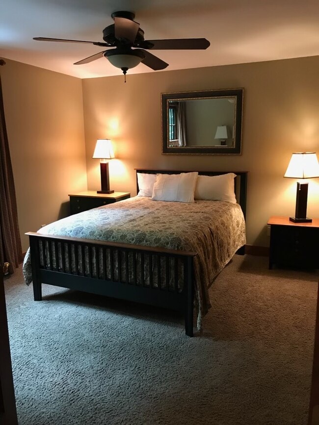 Building Photo - 28120 Boulder Bridge Dr