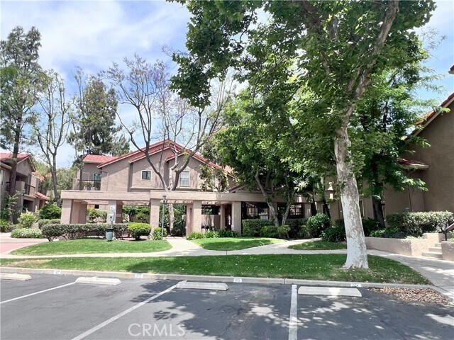 Building Photo - 2312 Archwood Ln