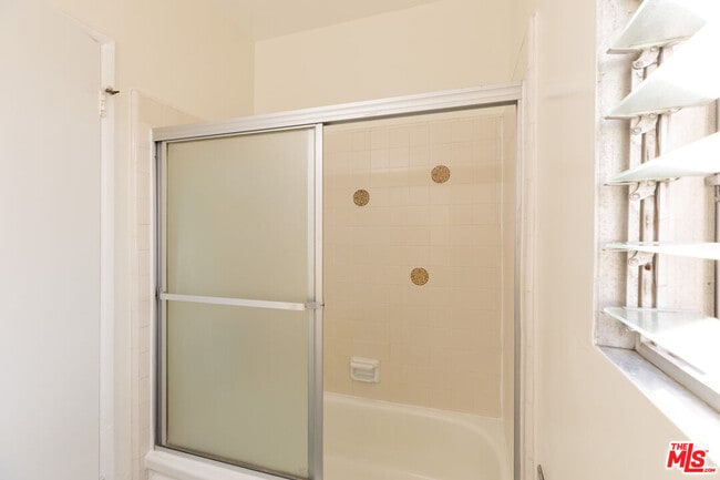 Building Photo - 1295 Federal Ave